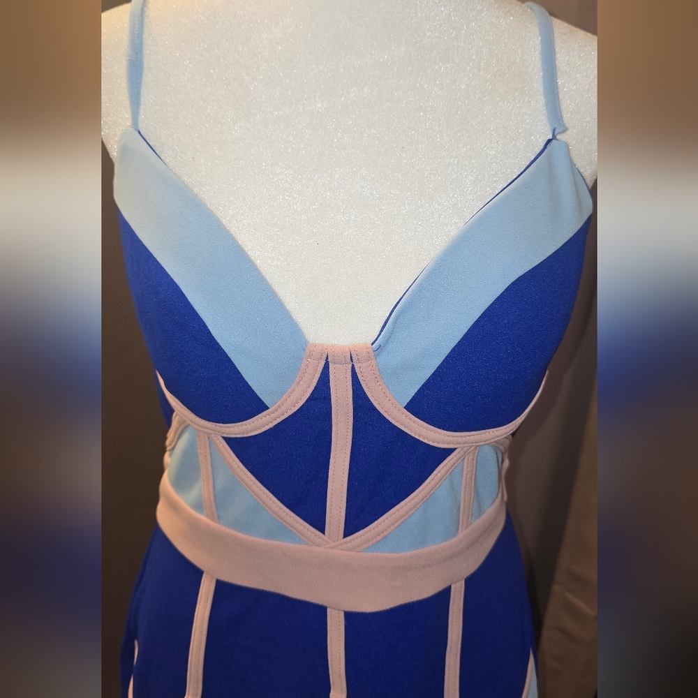 SHEIN Blue and Light Blue Contrast Bustier Midi Dress with Pink Trim - Picture 3 of 4